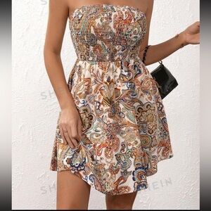 SHEIN VCAY Resort Style Paisley Print Tube Dress